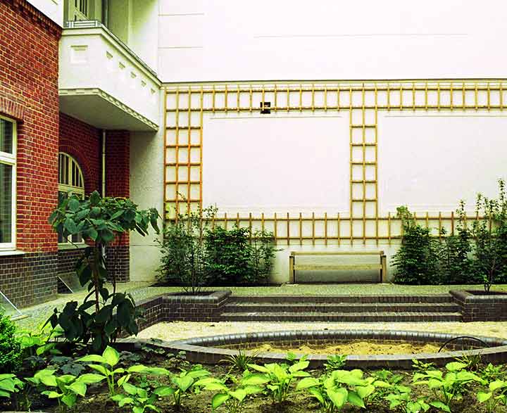 DIE ENTSTEHUNG DER ACKERHÖFE